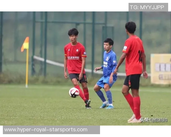 广州市少年足球队积极培养年轻球员助力足球未来发展